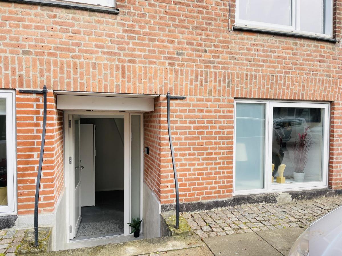 Aday - Charming Studio Close To The Football Stadium Aalborg Exteriér fotografie